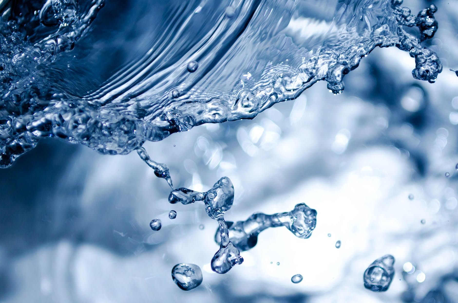 splashing-splash-aqua-water-67843 splashing-splash-aqua-water-67843